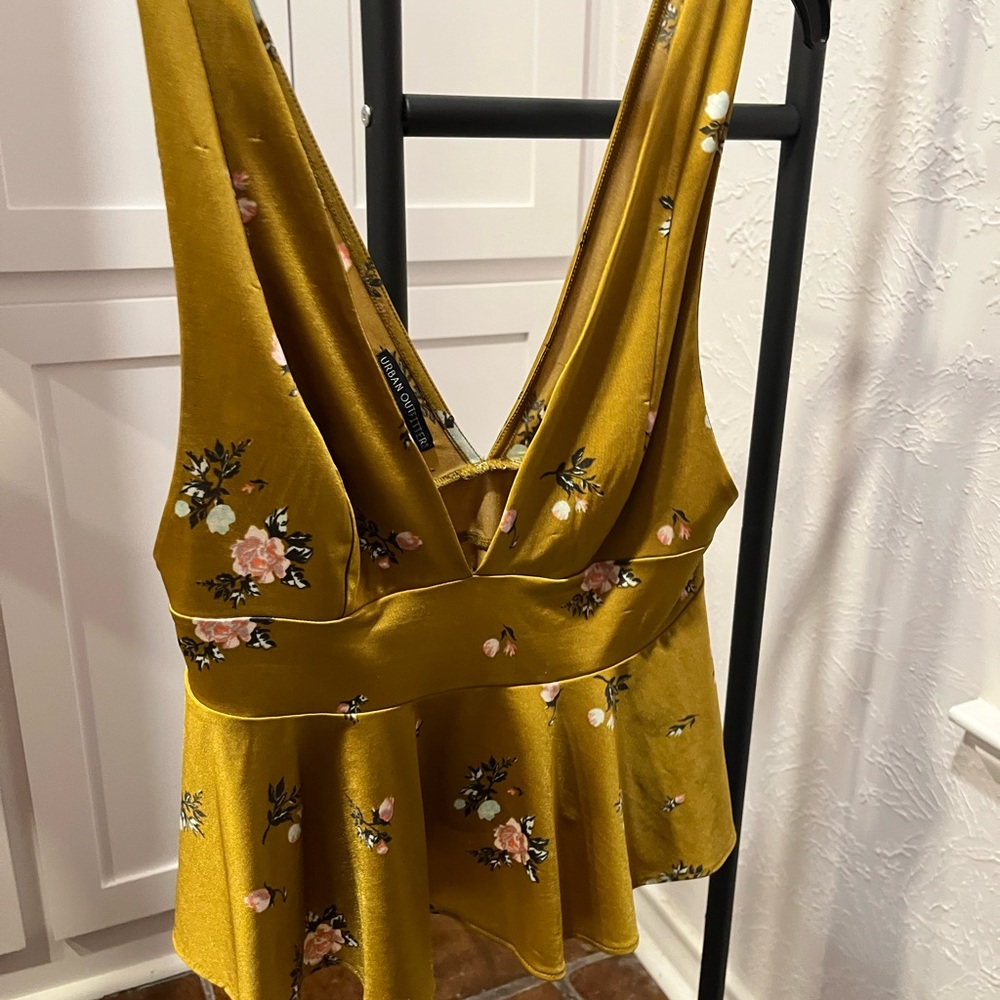 Floral Mustard Yellow Sleeveless Top